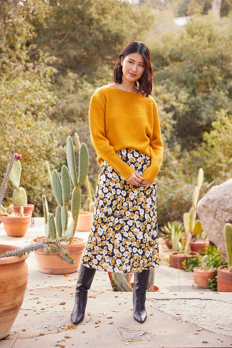 How to Wear Long Skirts in Winter: 5 Style Tips | Karen Kane How to Wear Long Skirts in Winter: 5 Style Tips | Karen Kane