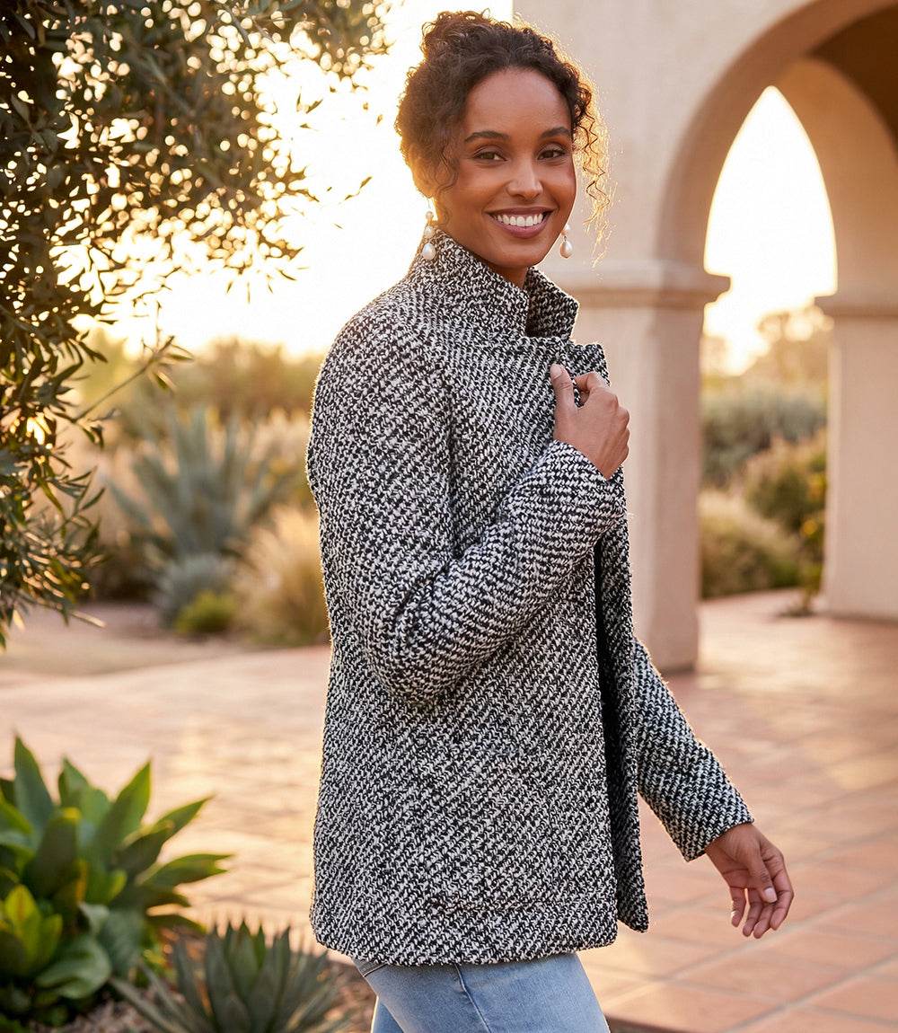 Tweed Blazer - Elegant Tailored Woven Jacket for a Sophisticated