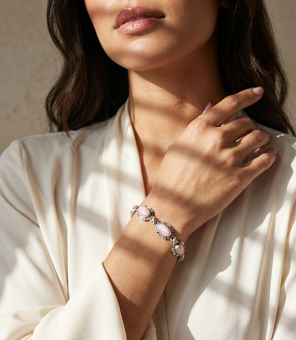 Pink Conch Station Link Bracelet – Karen Kane