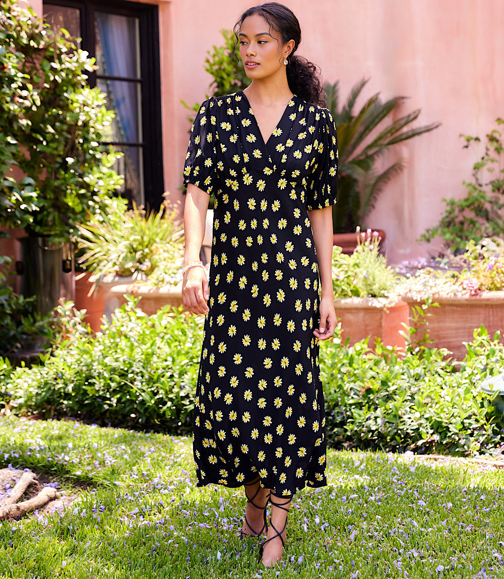 Karen Kane Puffed Sleeve Bias Cut Dress - Print