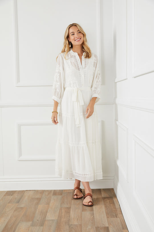 8 Cute Spring Outfits for Women 2022