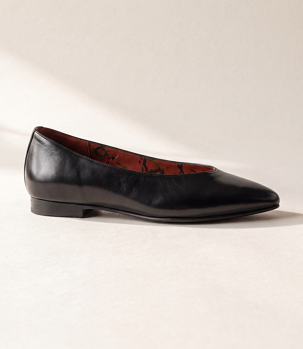 Seychelles To Be Honest Pointed Toe Flats