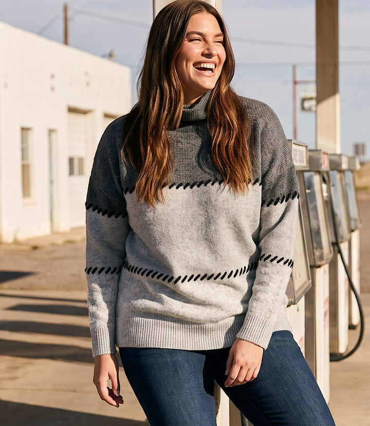 Plus Size Contrast Stitch Mock Neck Colorblock Sweater