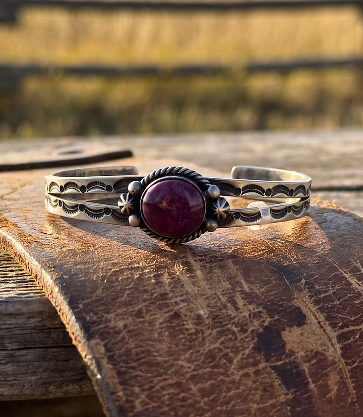 Purple Spiny Oyster Cuff Bracelet