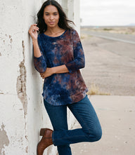 3/4 Sleeve Tie-Dye Burnout Shirttail Top