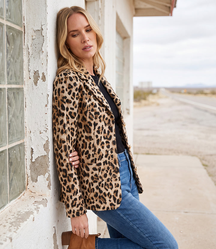 Petite Size Animal Jacquard Blazer