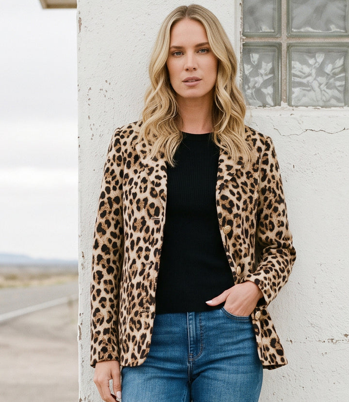 Petite Size Animal Jacquard Blazer