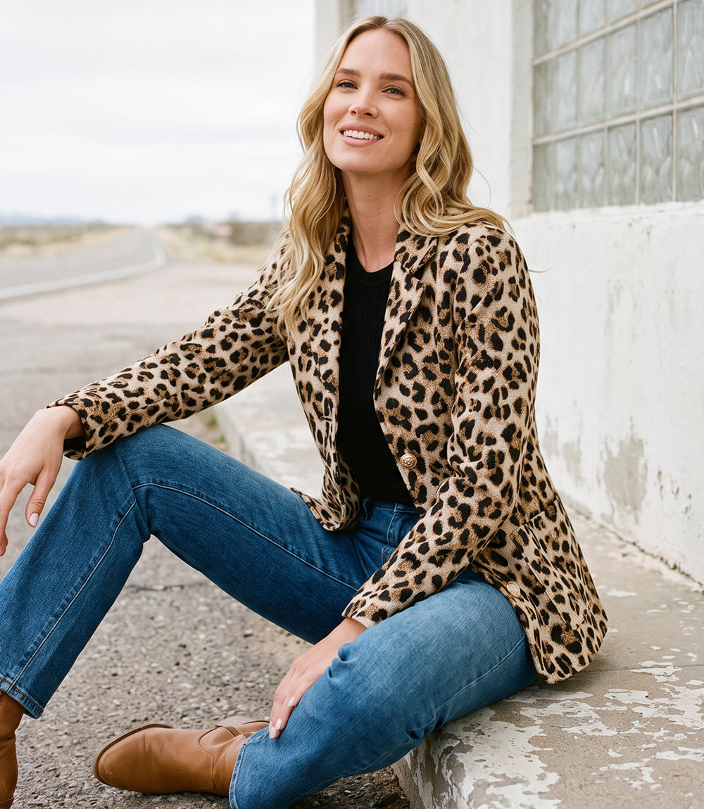 Petite Size Animal Jacquard Blazer