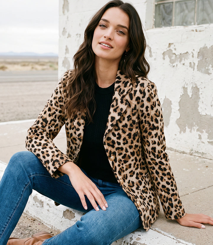 Petite Size Animal Jacquard Blazer