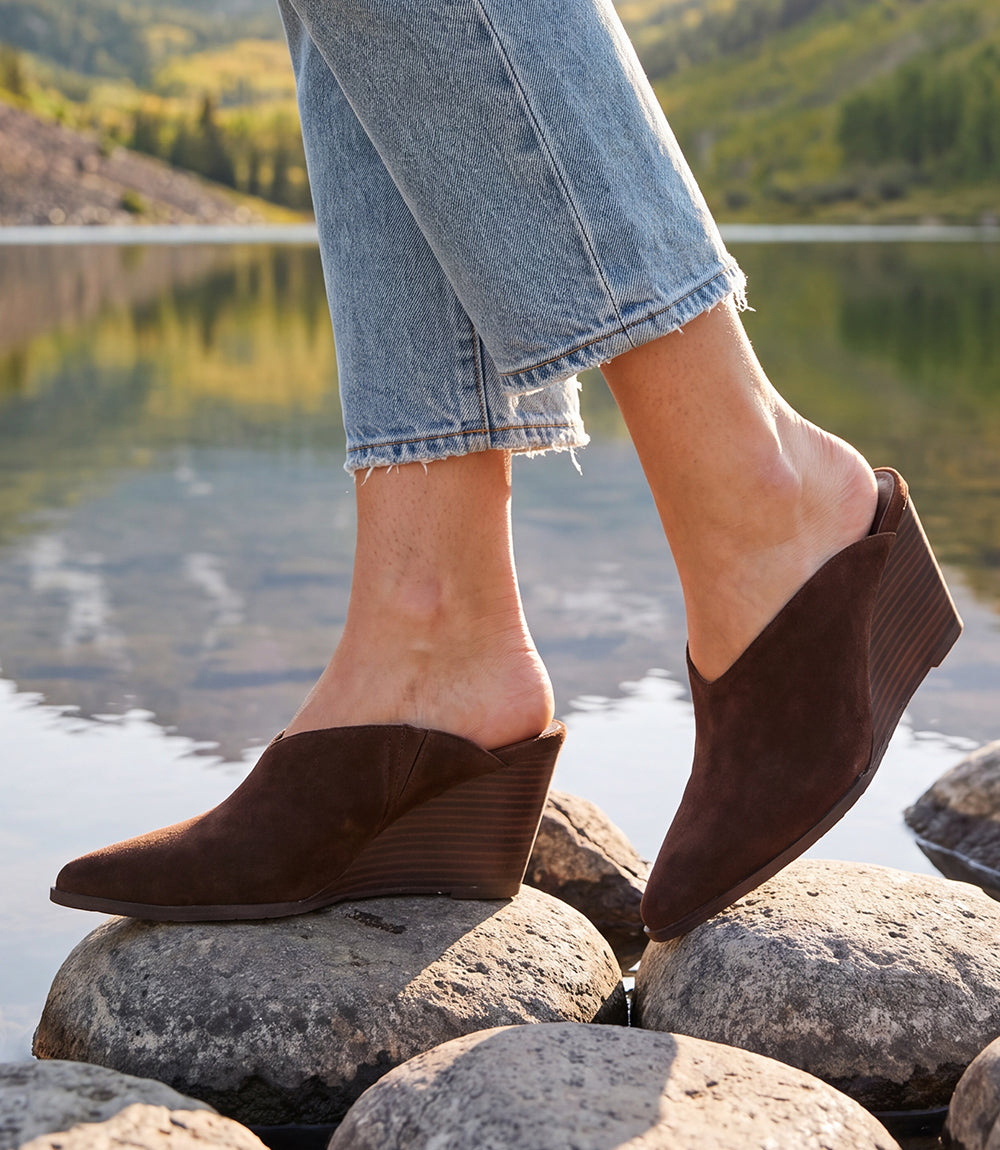 Seychelles Bunker Hill Wedge Mules