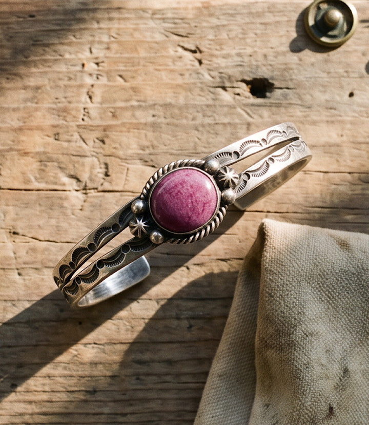 Purple Spiny Oyster Cuff Bracelet