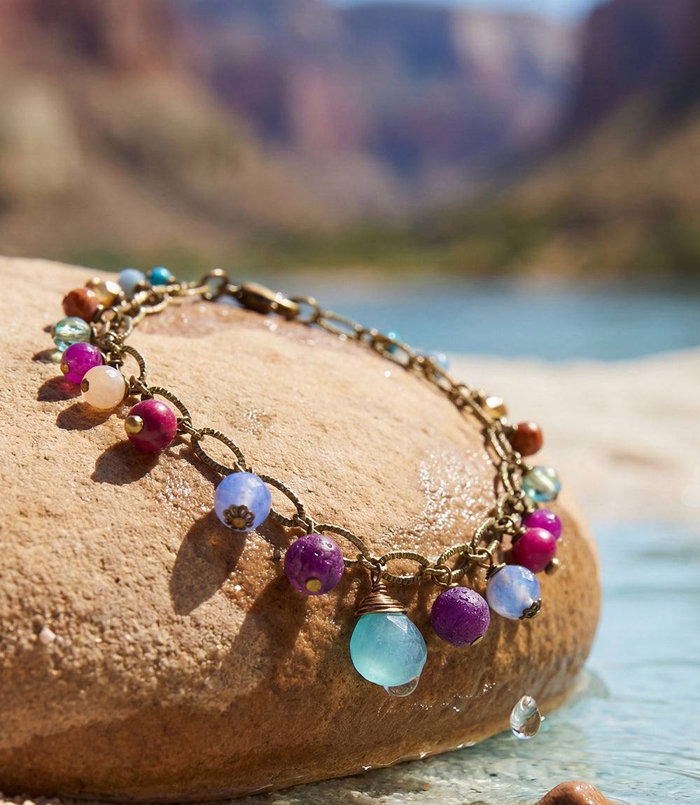 アクセサリー GroundY GLASS & BRASS BEAD BRACELET C Czech Glass Bohemian Bracelet – Karen Kane