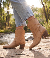 Billini Donovan Block Heel Ankle Boots