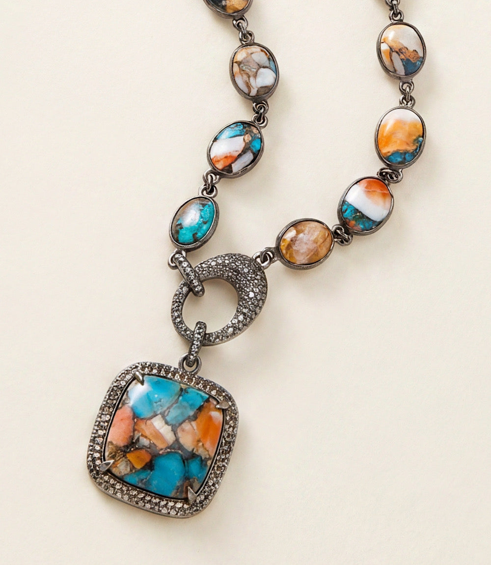 Spiny Oyster Turquoise Bezel Pendant Necklace