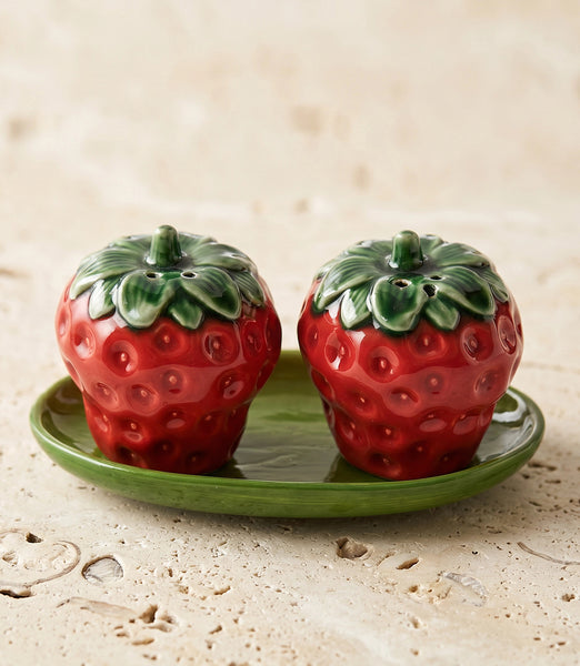 Strawberry Salt And Pepper Shaker Set – Karen Kane