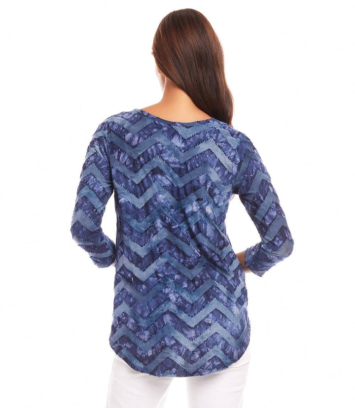 3/4 Sleeve Burnout Shirttail Top