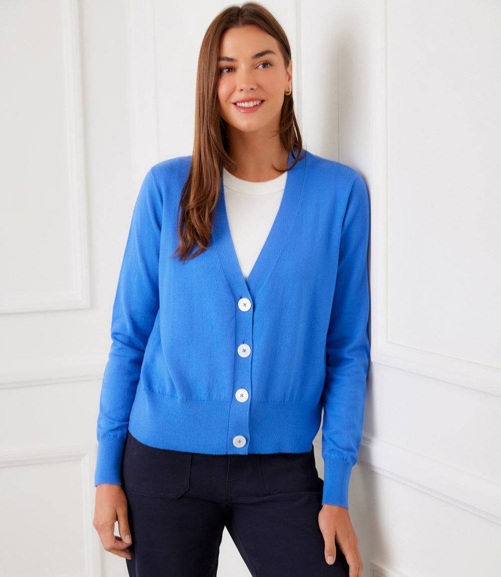 Cardigan Sweater - Classic V-Neck with Modern Design - 50+