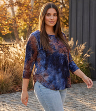 Plus Size 3/4 Sleeve Tie-Dye Burnout Shirttail Top