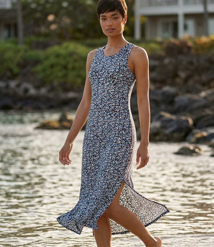 Petite sleeveless side slit midi dress with blue heart print and crew neck