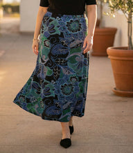 Plus Size Side-Slit Midi Skirt