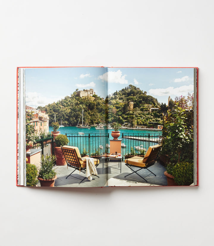 Villeggiatura: Italian Summer Vacation