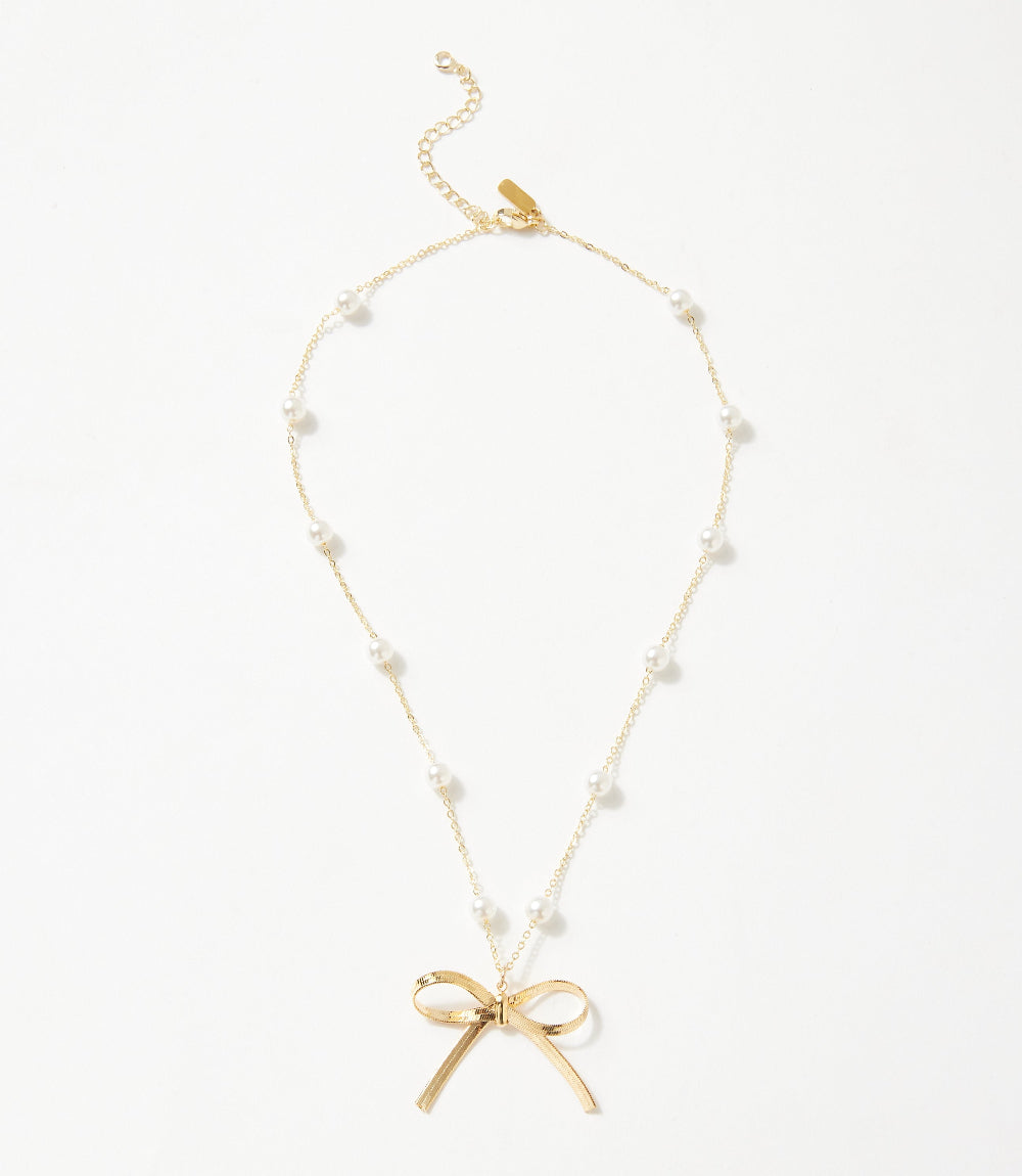 Beaded Pearl Bow Charm Necklace