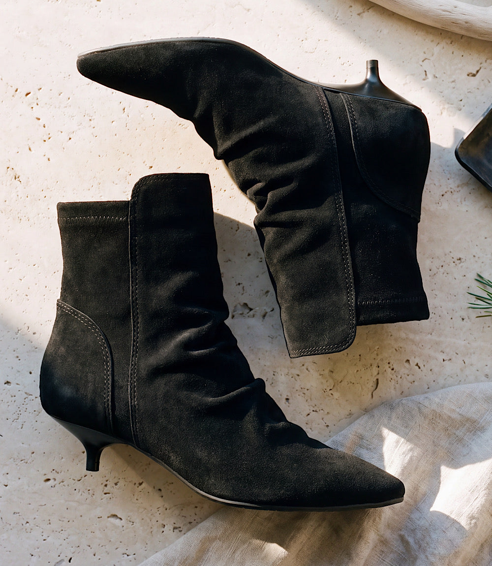 Seychelles Modern Romance Slouchy Ankle Booties