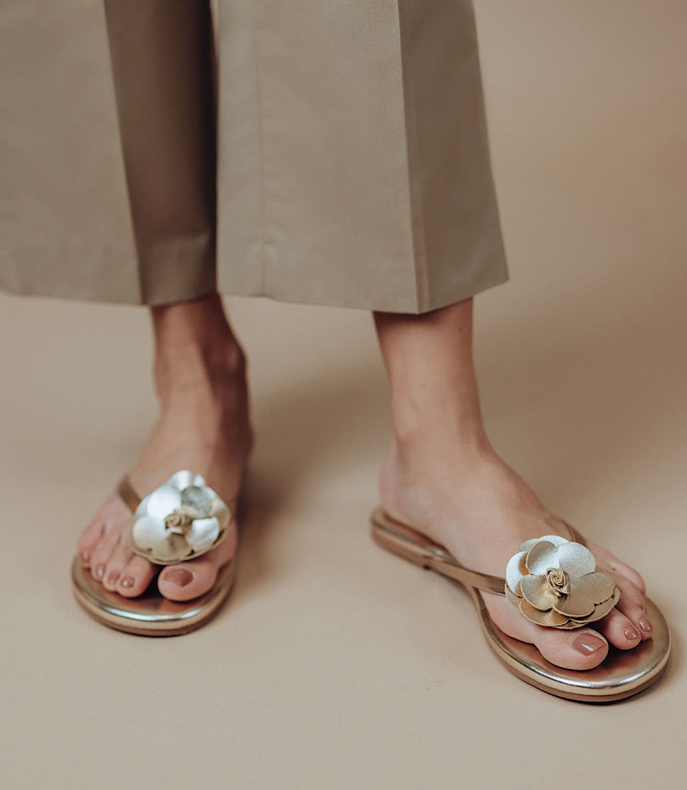 Solei Sea Valentina Flower Thong Sandals