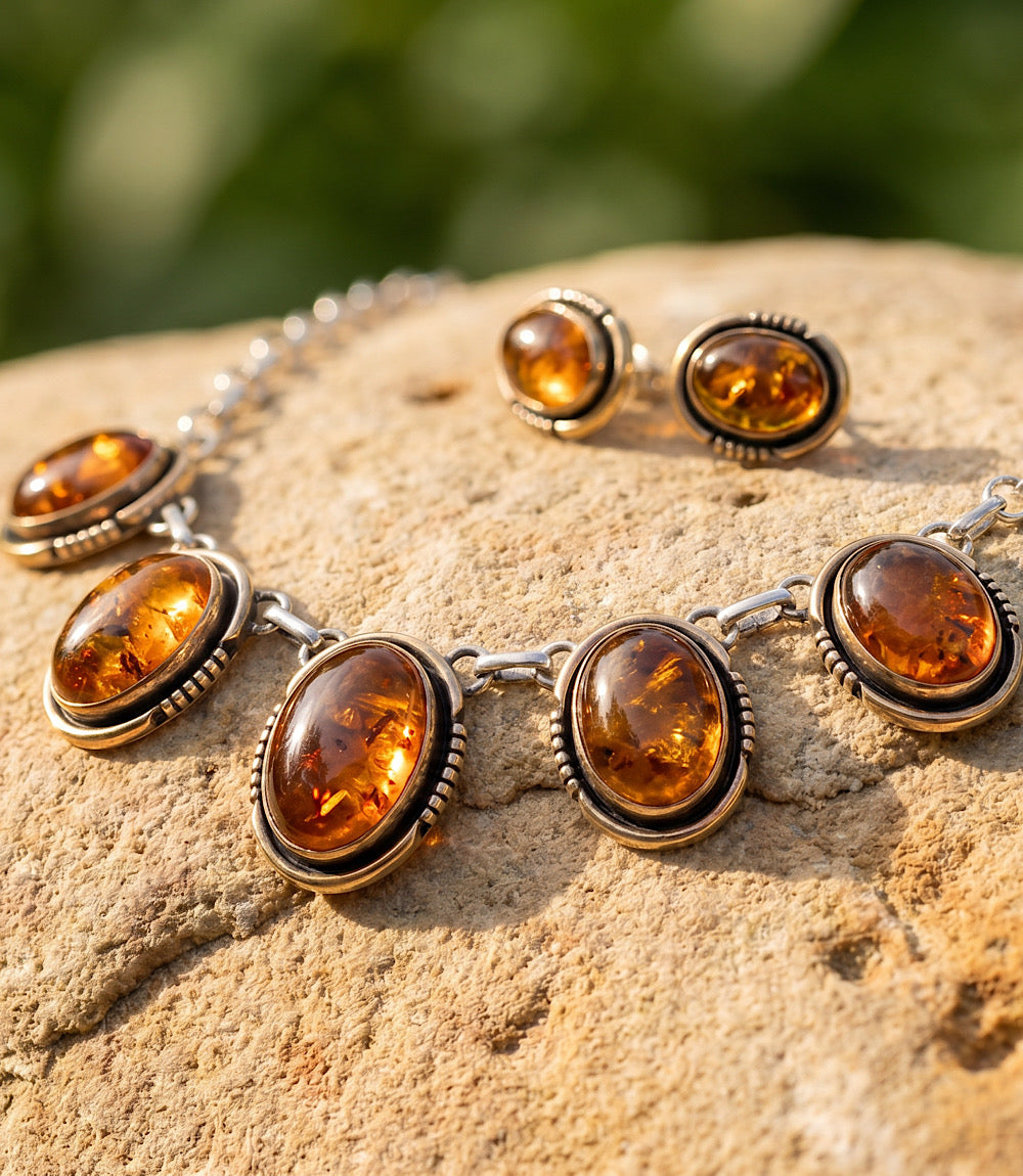 Vintage Amber Station Necklace And Earring Set