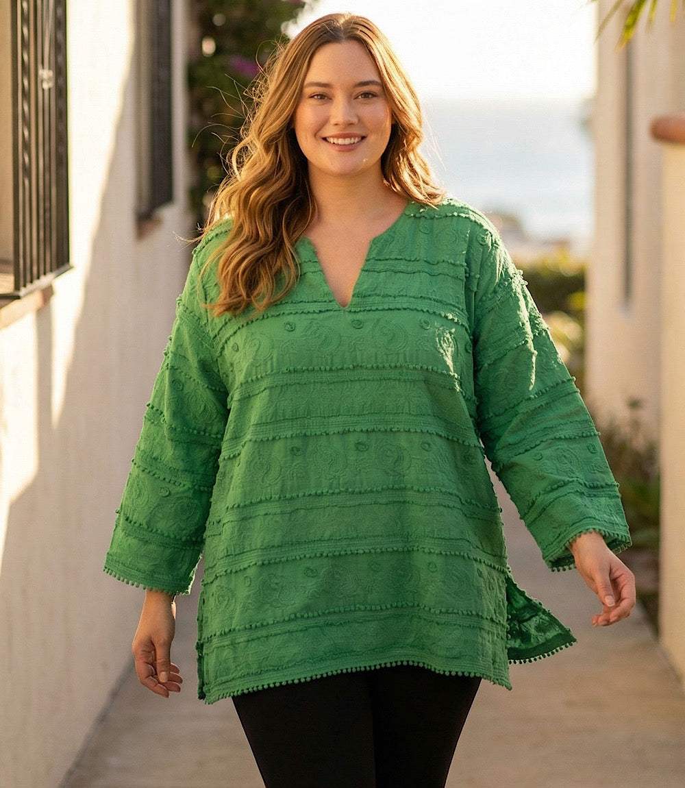 Plus Size 3/4 Sleeve Embroidered Tunic