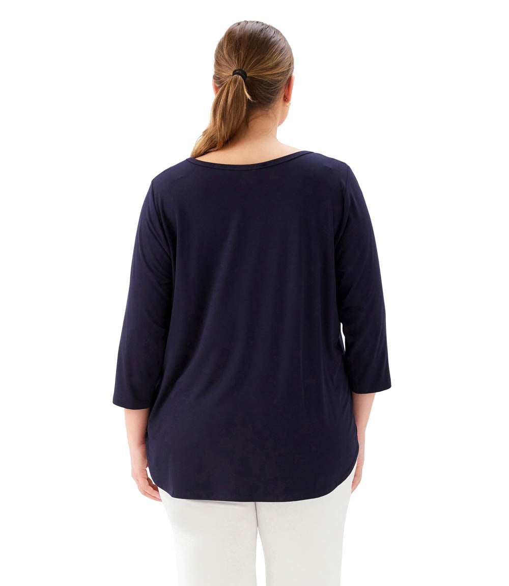 Plus Size 3/4 Sleeve Shirttail Top - Comfortable & Flattering Fit