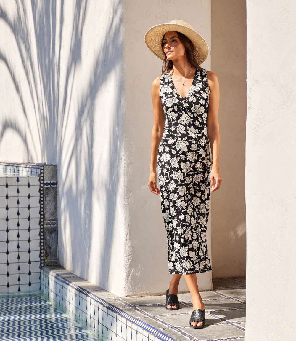 Sleeveless V-Neck Midi Dress