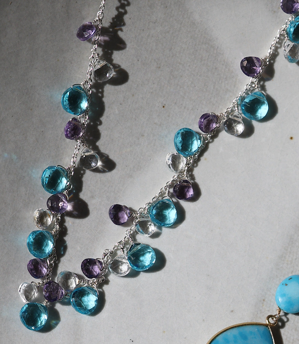 Dangling Gemstone Necklace