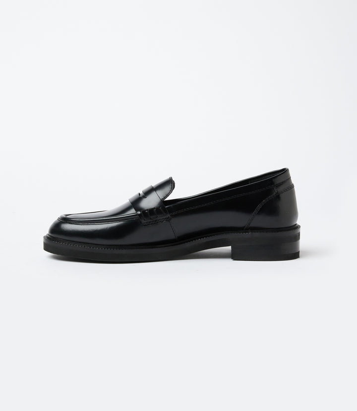Seychelles Dover Penny Loafer