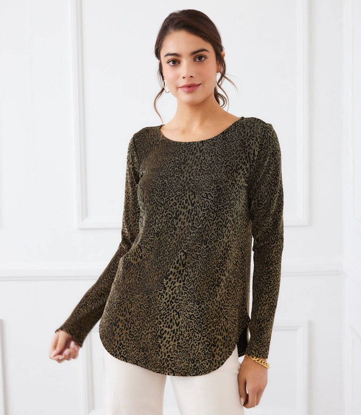 Long Sleeve Metallic Knit Shirttail Top