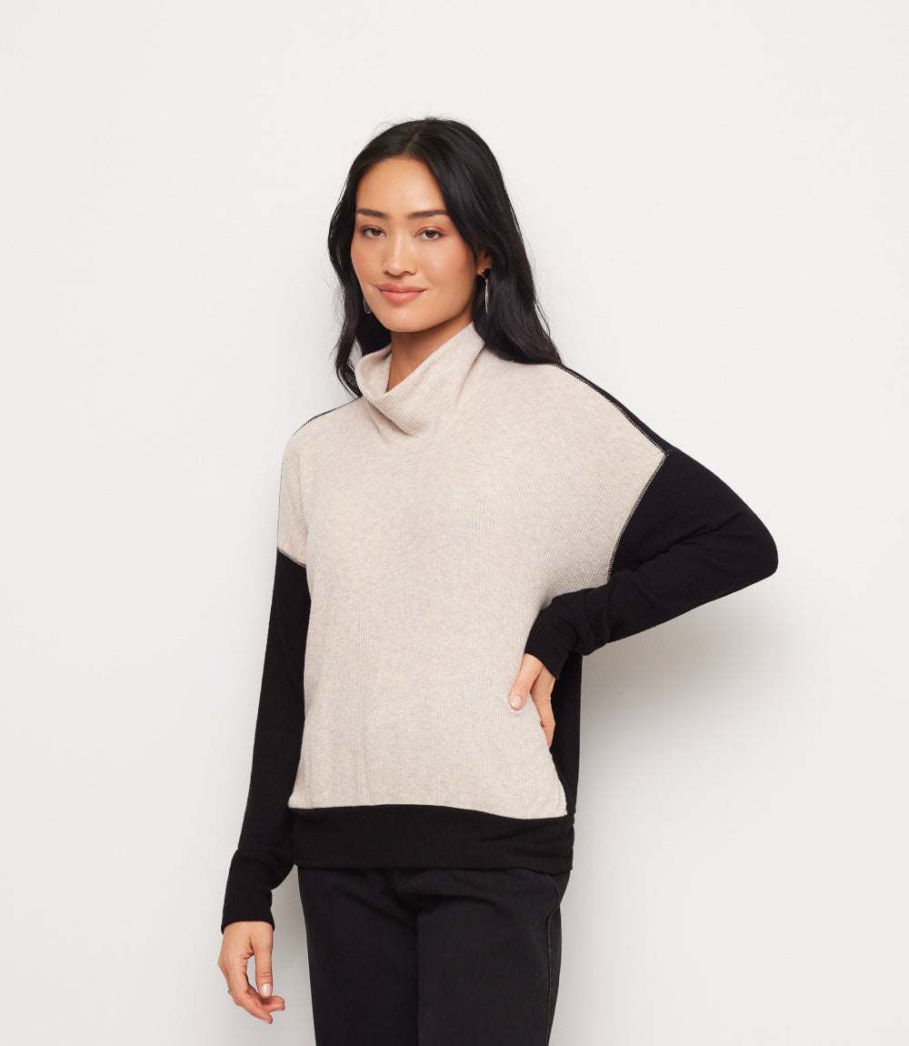 Ribbed Long Sleeve Colorblock Turtleneck Top