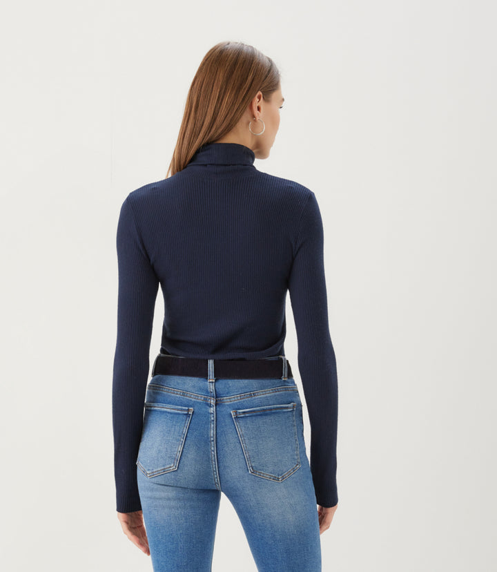 Ribbed Long Sleeve Turtleneck Top