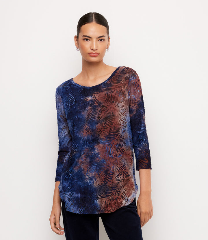 3/4 Sleeve Tie-Dye Burnout Shirttail Top