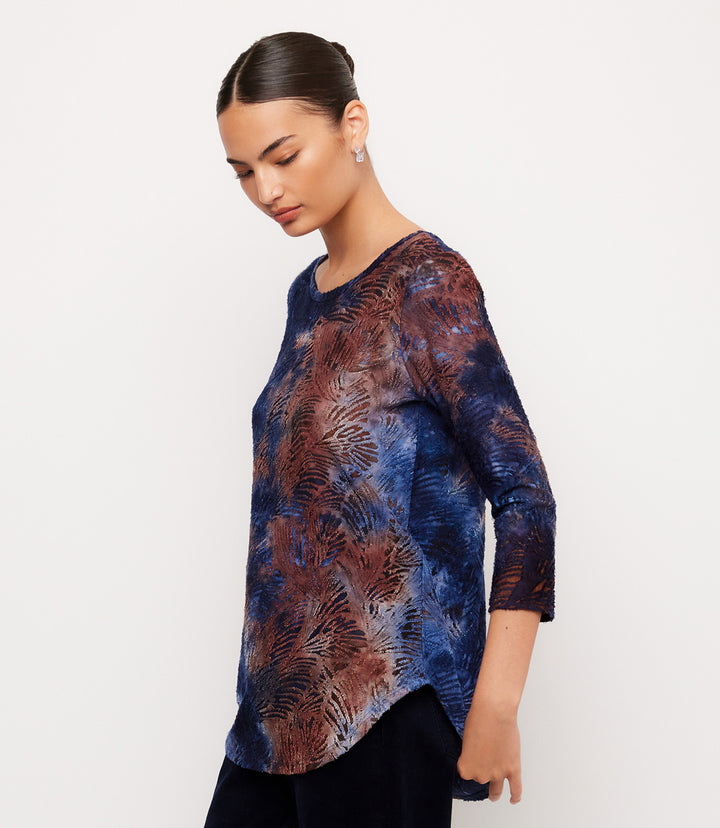 3/4 Sleeve Tie-Dye Burnout Shirttail Top