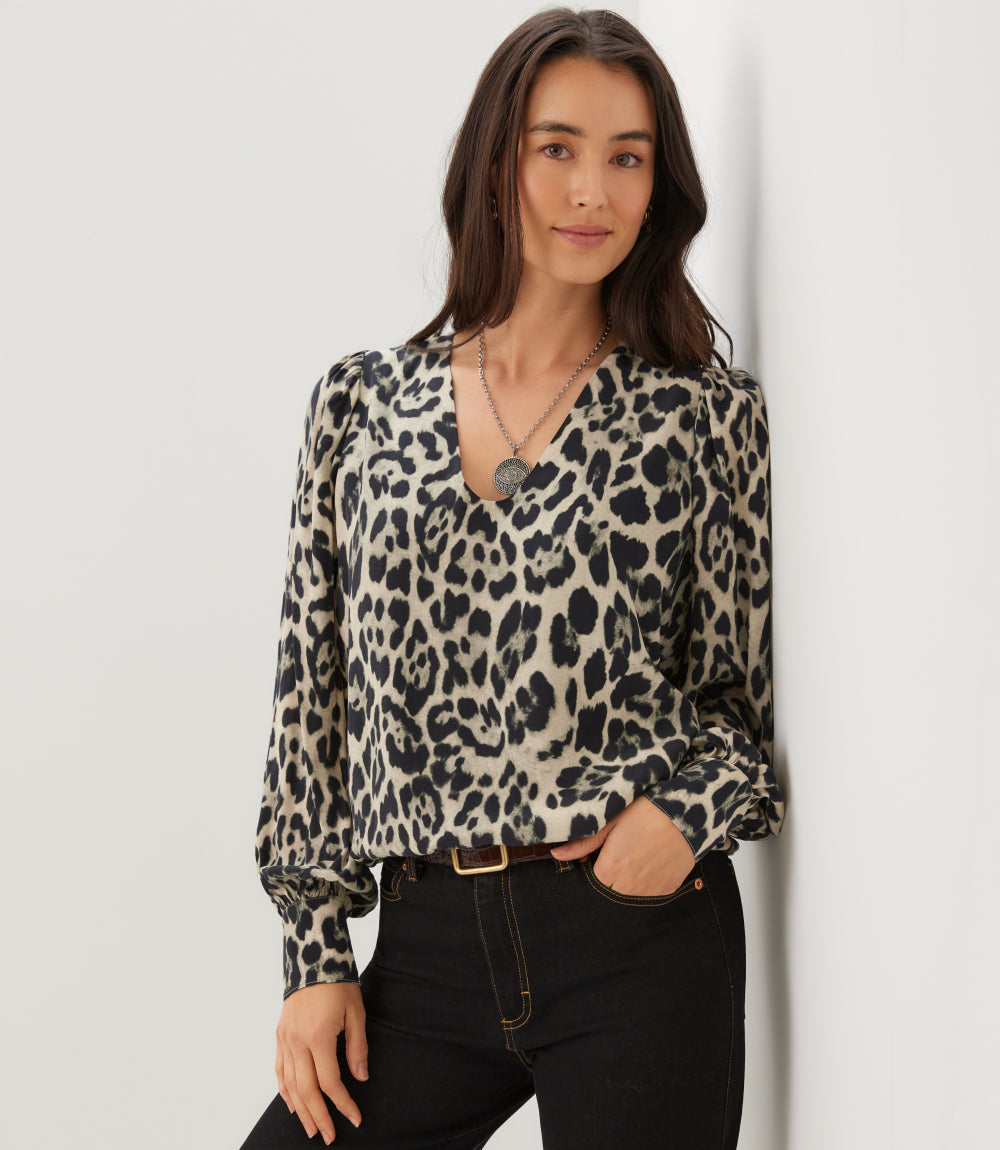Puff Sleeve V-Neck Top