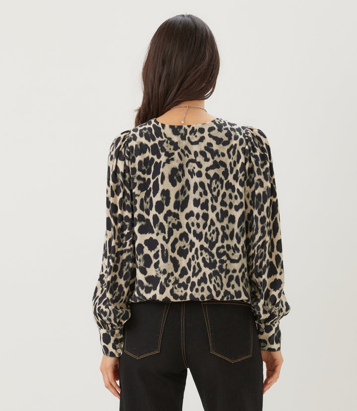 Puff Sleeve V-Neck Top