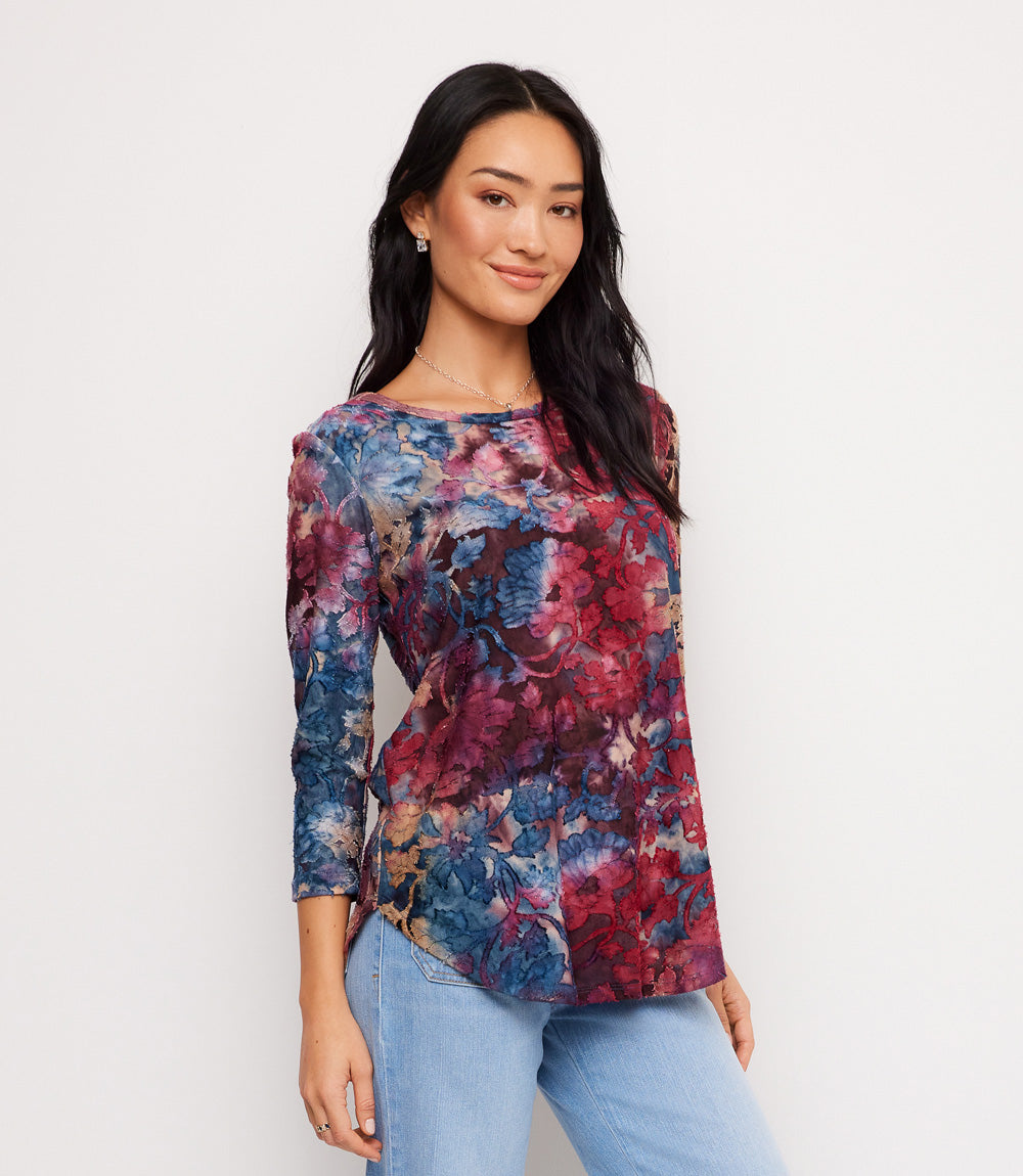 3/4 Sleeve Tie-Dye Burnout Shirttail Top