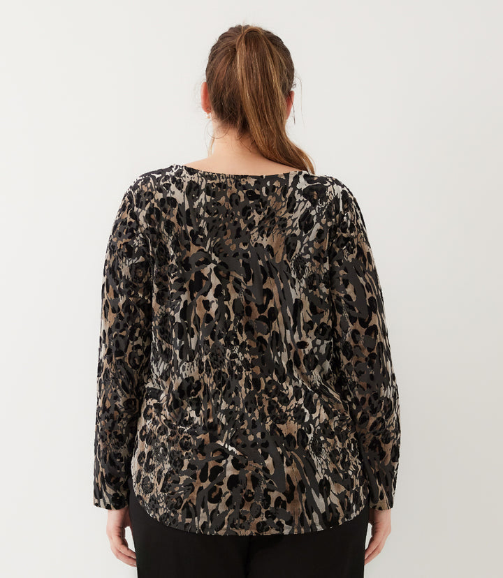 Plus Size Long Sleeve Velvet Burnout Shirttail Top