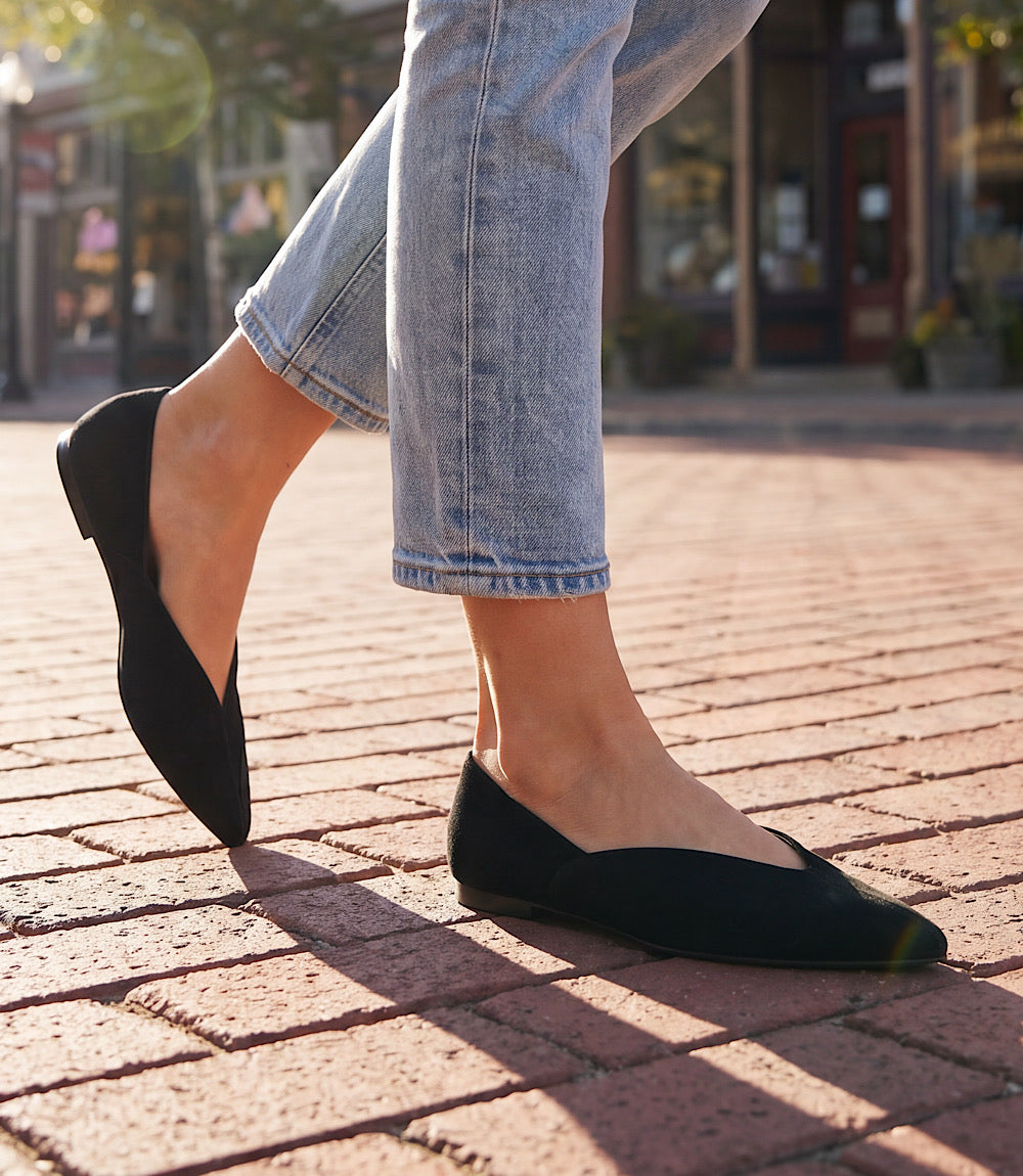 Dolce Vita Gema Pointed Flats