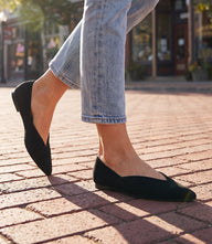 Dolce Vita Gema Pointed Flats