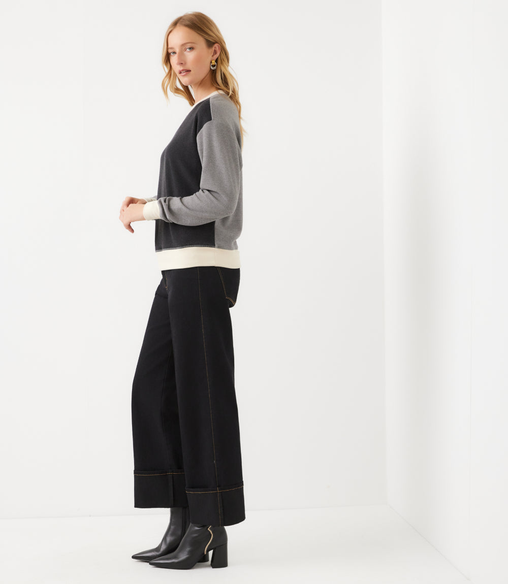 Long Sleeve Colorblock Crewneck Pullover Top