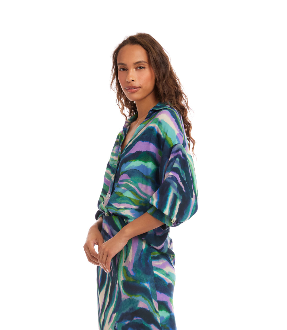 Lantern Sleeve Button-Front  Top