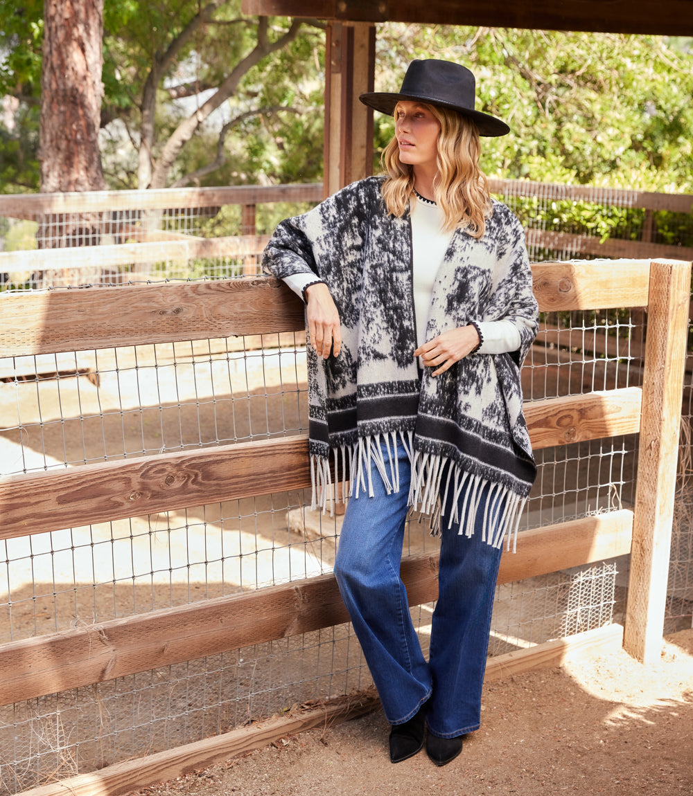 Brushed Jacquard Knit Fringe Poncho