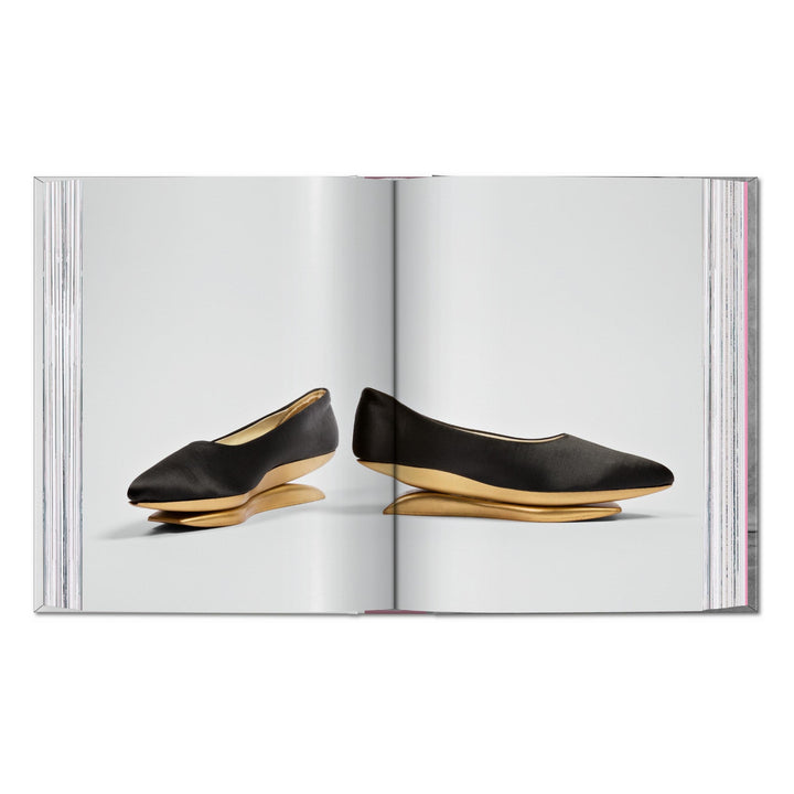 Shoes A–Z. 45th Ed. (German, French, English)