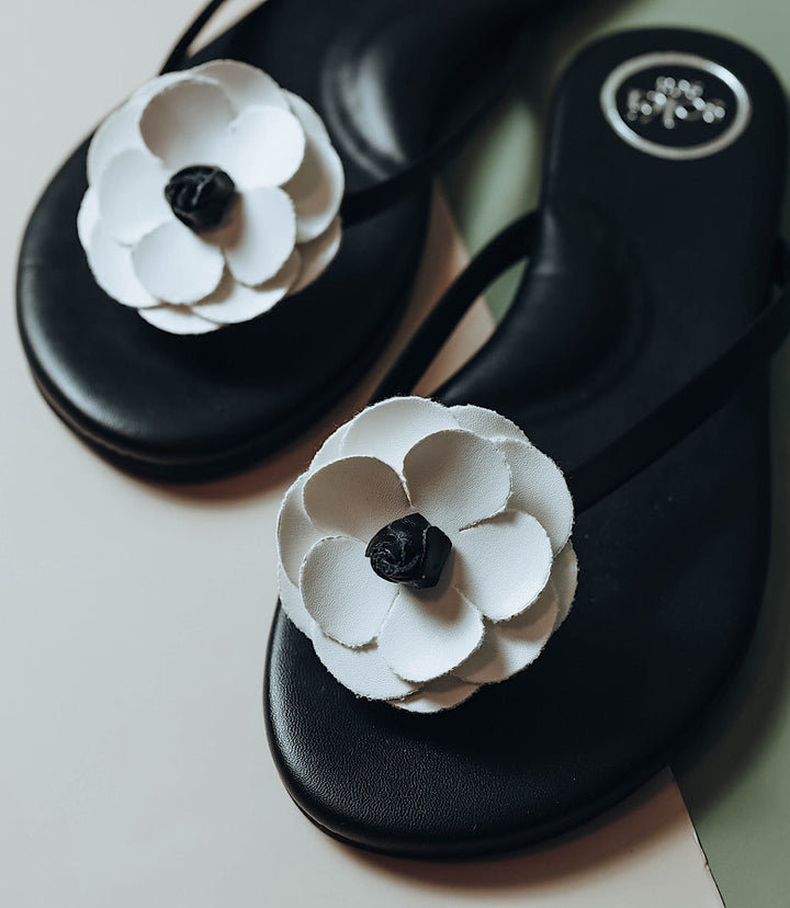 Solei Sea Valentina Flower Thong Sandals